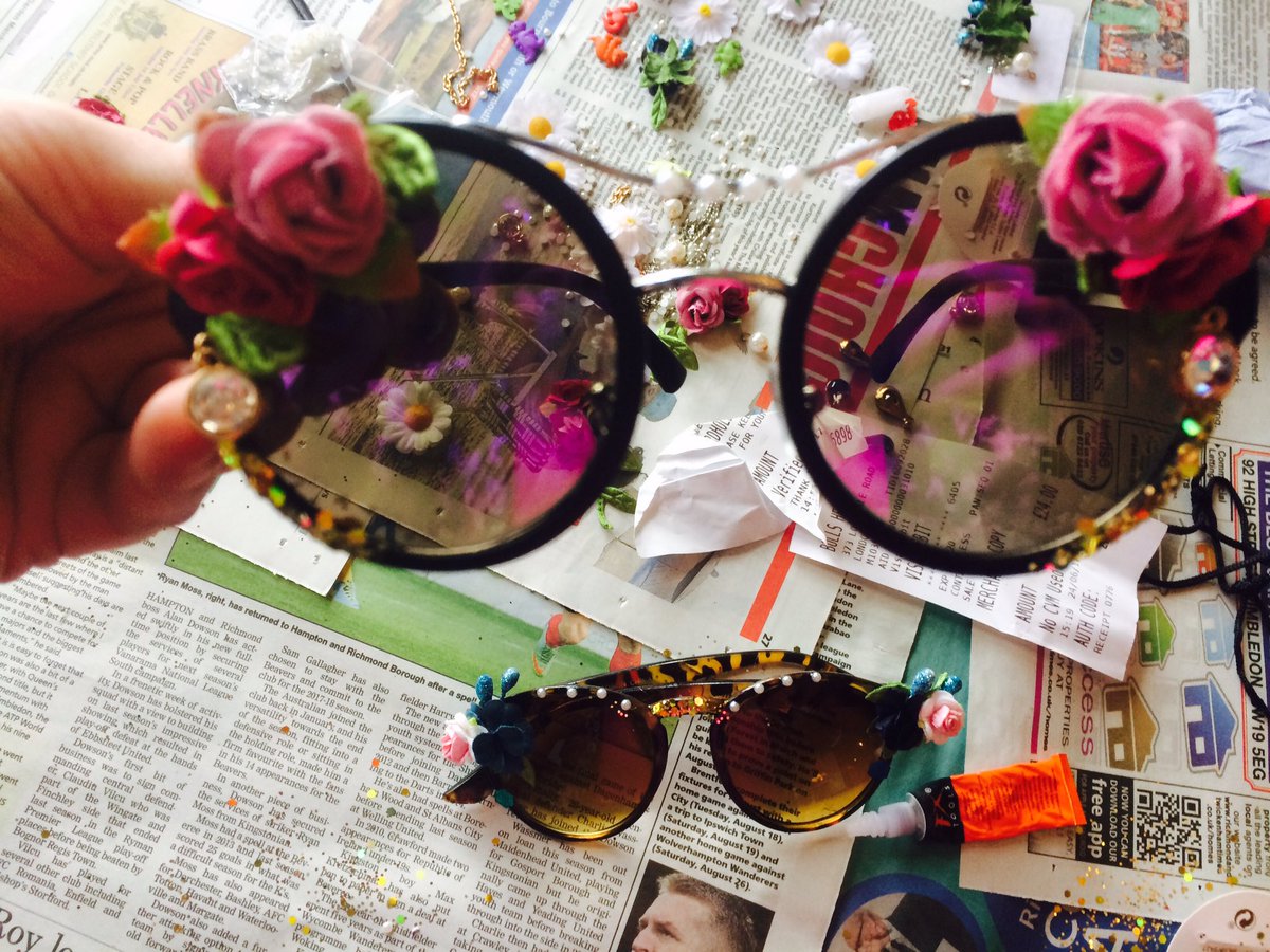 bullsheadsw13's tweet photo. A wonderful #crafturday with these kids today! 🌸✨☀️All part of our Midsummer Party today. #sassyoursunnies #craftworkshop #familyfriendlypub https://t.co/14Zjuuo2LP