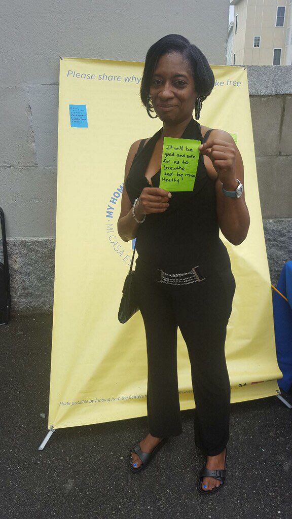 BHA_CCECR's tweet photo. Our #OldColony residents tell us why they want their homes #SmokeFree during #Unity Day #HealthyBHA #BostonREACH https://t.co/V6Tc2g1qtf
