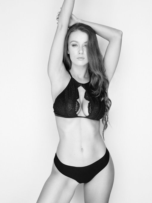 B&amp;W or Color? https://t.co/dYpnazstaJ<a href="/tag/pregnancy"class="tags"><span>#pregnancy</span></a><a href="/tag/34weekspregnant"class="tags"><span>#34weekspregnant</span></a><a href="/tag/boymom"class="tags"><span>#boymom</span></a><a href="/tag/pregnanc"class="tags"><span>#pregnanc</span></a>