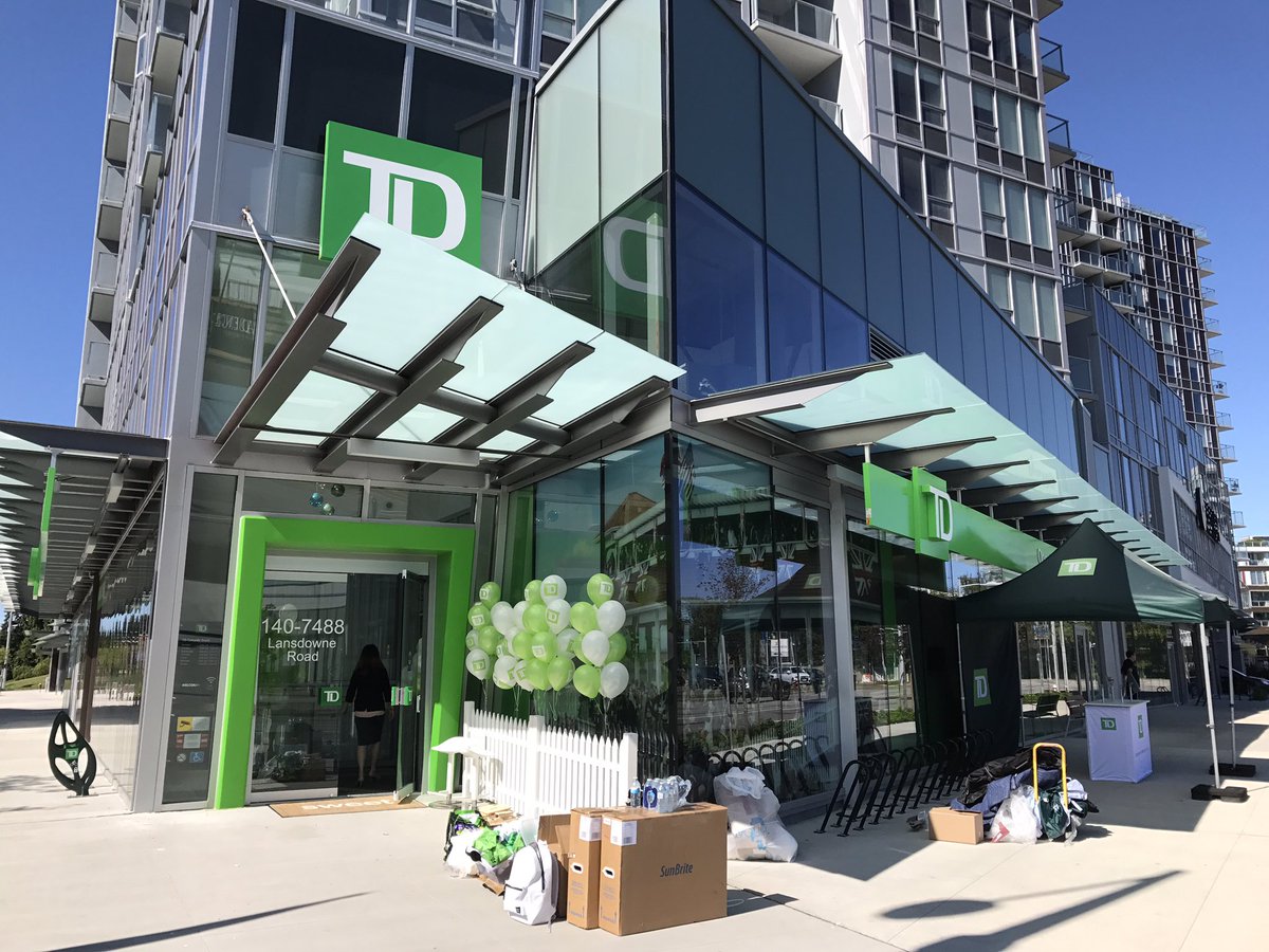 HermanHMYeung's tweet photo. Come by the new TD at Gilbert &amp; Lansdowne fr 11-2 today for some fun and festivities! #ReadyForYou @MauroManzi_TD @SilviaL_TD @AdamChu_TD https://t.co/5SIQU8Tktv