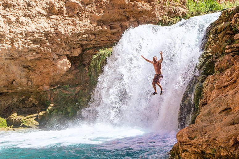 EscapingAbroad's tweet photo. #OptOutside with @JustRoughinIt , they know how to show you a good time!

#justroughinit #ad https://t.co/1aj3KNqq2Q