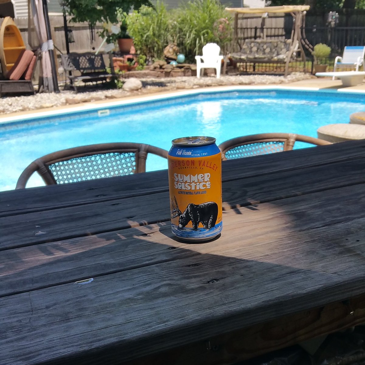 BevGuyDan's tweet image. Enjoying some @avbc Summer Solstice at The Ratt's Nest Tiki Bar! @RyanAVBC #craftbeer #summerbeer