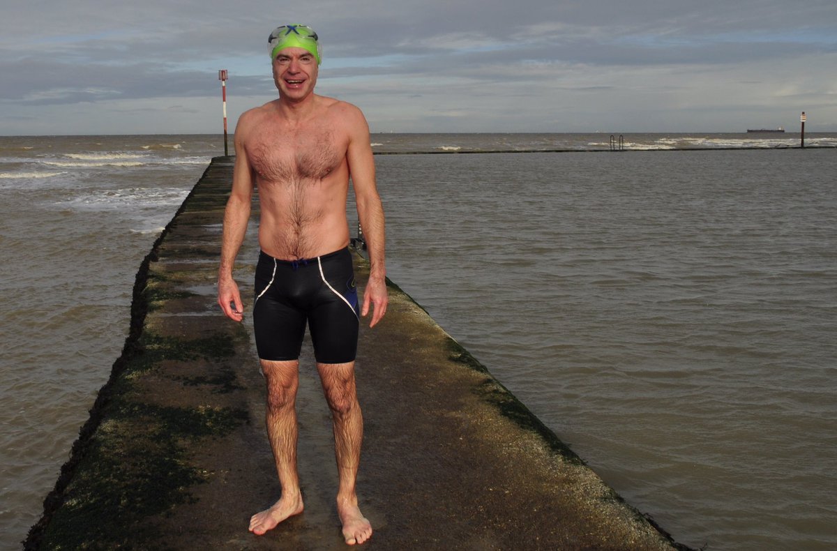 Counting down to the 80th celebrations <a href="/WalpoleBaySwim/">Walpole Bay</a> tomorrow. Warmer than our previous November trip with <a href="/Brockwellicicle/">Brockwell Icicles</a> See you there!