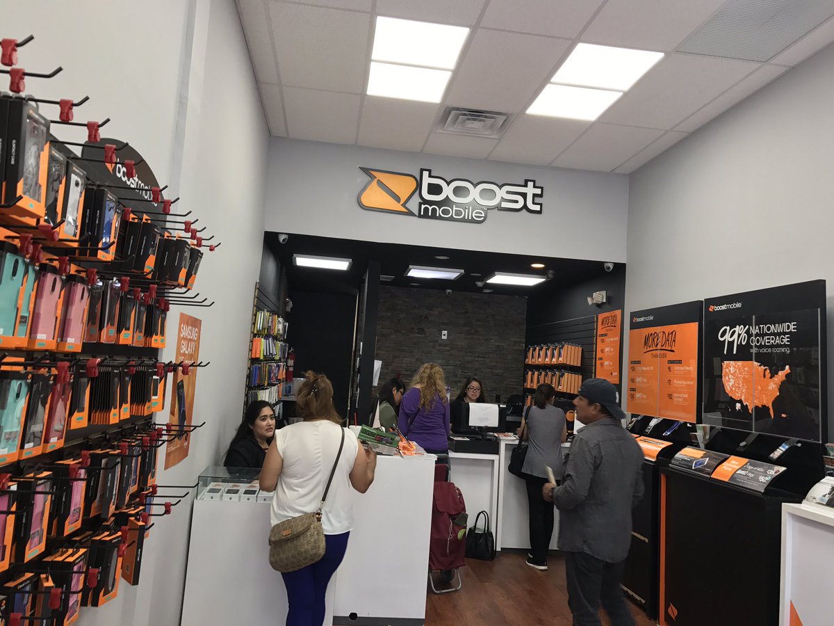 <a href="/beintouchboost/">Beintouch(Boost Mob)</a> white plains is busy today <a href="/vfiori56/">Vince Fiorito</a> @JonHorovitz1