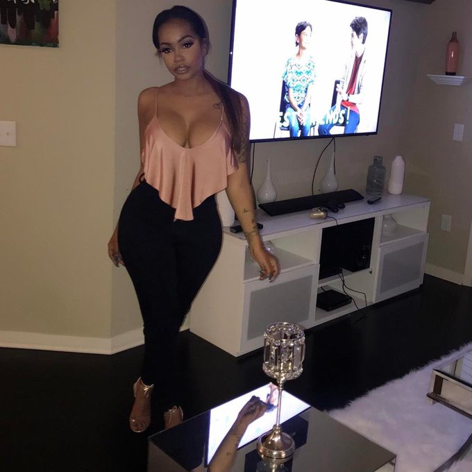 Issa Bae #FAME https://t.co/Al0AGb9o3e<a href="/tag/fame"class="tags">#FAME</a>