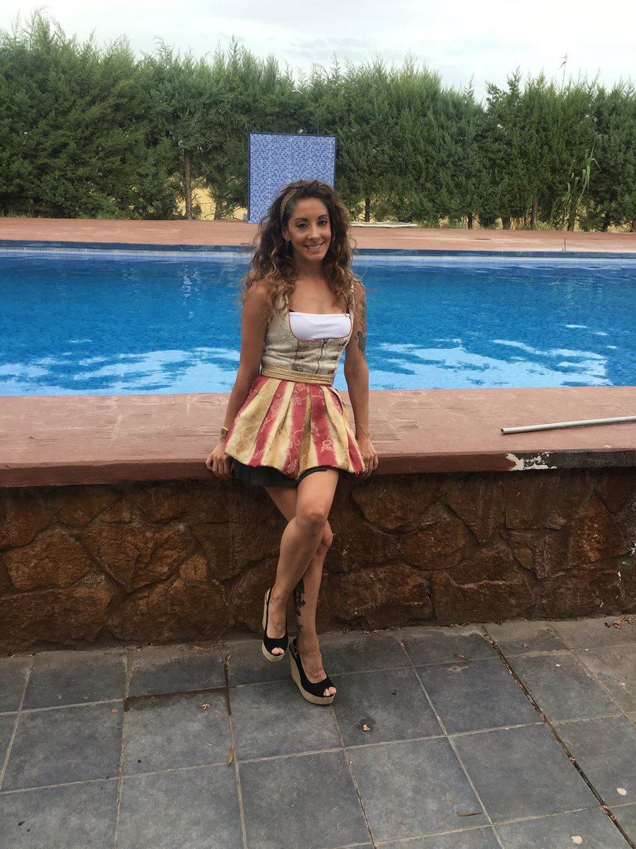 sheylalba's tweet photo. @OktoberfestOle vamos a por una nueva noche!!! Te esperamos en el recinto ferial de Badajoz! https://t.co/TYUA3NUBL4