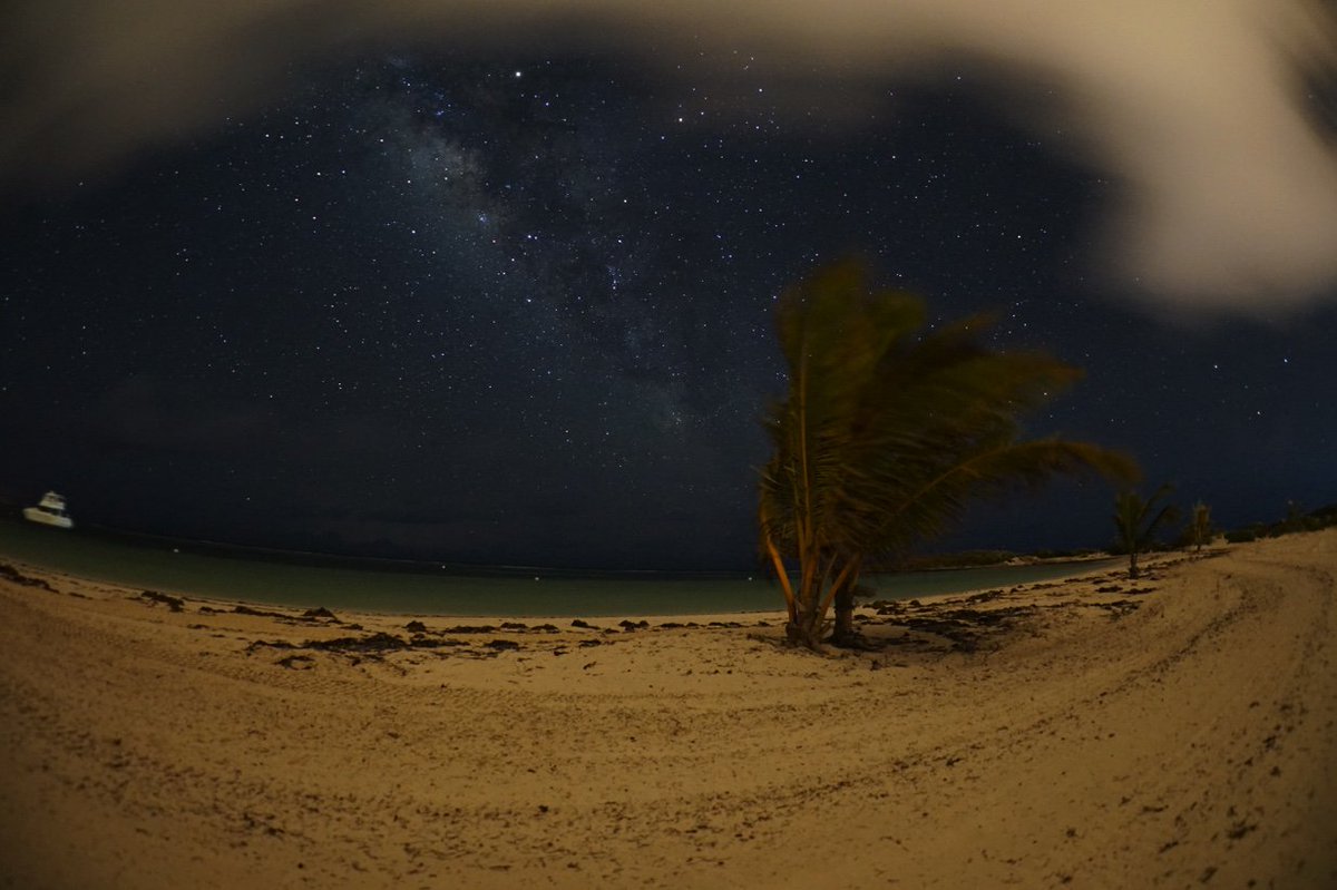 Starscape from the beach <a href="/eastbayresort/">eastbayresort</a>