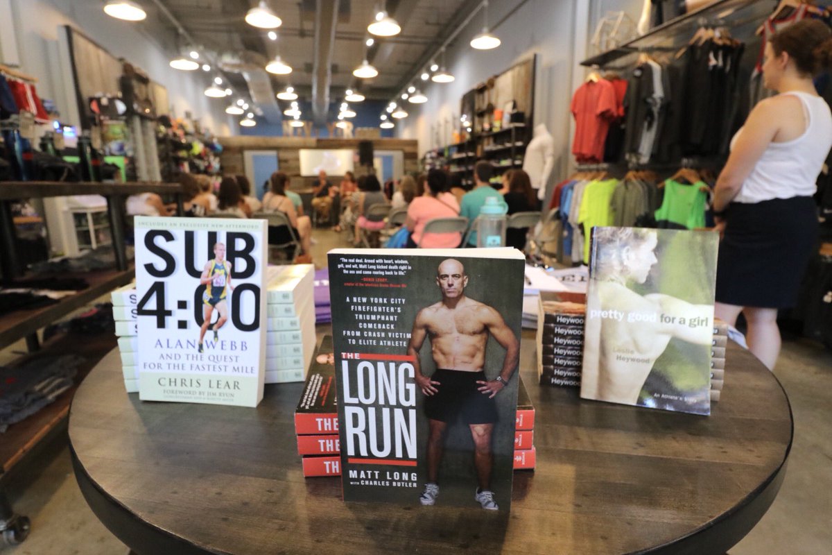 runpacers's tweet photo. In Navy Yard with @Mattslongrun for "The Long Run" author event for Pacers Summer #RunBookClub
https://t.co/mUElJpYlhp https://t.co/0SQvSEgfZC
