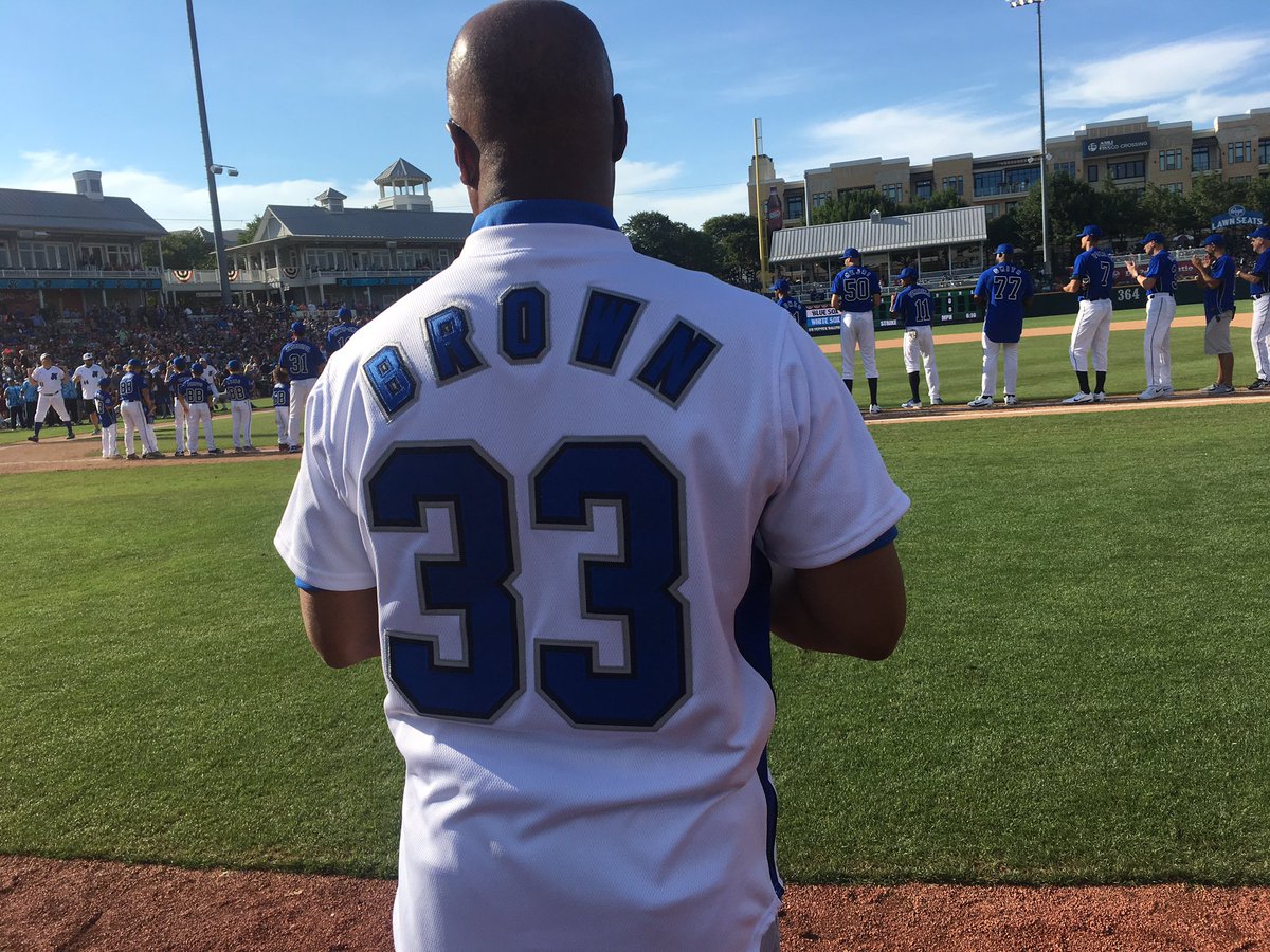 ChiefDavidBrown's tweet photo. Getting ready to throw the first pitch at @swish41's @HeroesCelebrity baseball game. https://t.co/DyzxfKwMSW