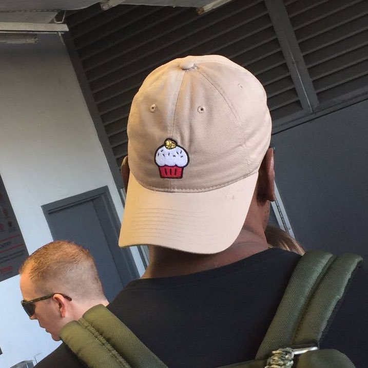 Kevin Durant Wears Hat With Ring On Top Of Cupcake: basketball.realgm.com/wiretap/246467… https://t.co/3EySMX4ymj