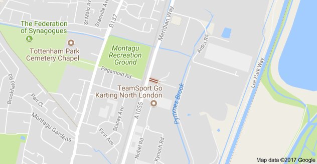 Ten fire engines &amp; 50 firefighters are dealing with a rubbish fire on Thornton Rd in #Edmonton. 500 tons are alight bit.ly/2tHyviS