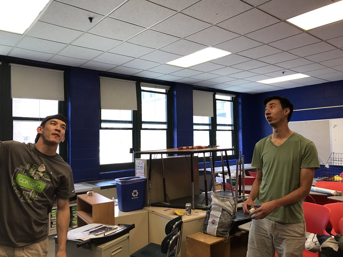 Admiring our work as we finish the painting a classroom <a href="/ChicagoCares/">BK</a> #Servathon2017 thank you Lovett Elementary for being great hosts!