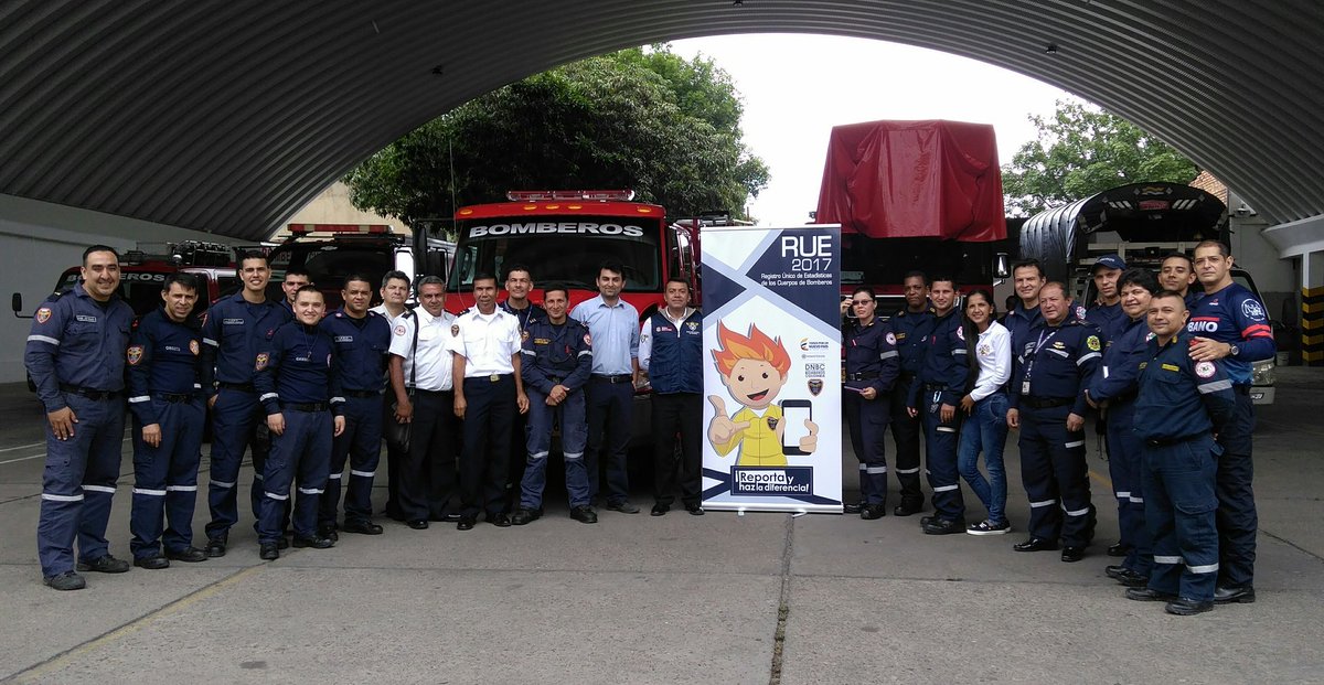 Bomberos_VR's tweet photo. Culminó capacitación de la @DNBomberosCol  sobre la aplicación y herramienta web (RUE) que permitirá gestionar información a nivel nacional. https://t.co/BNSV6sp4WL