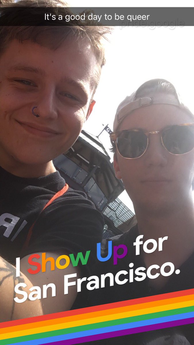 King Bloom tweet media