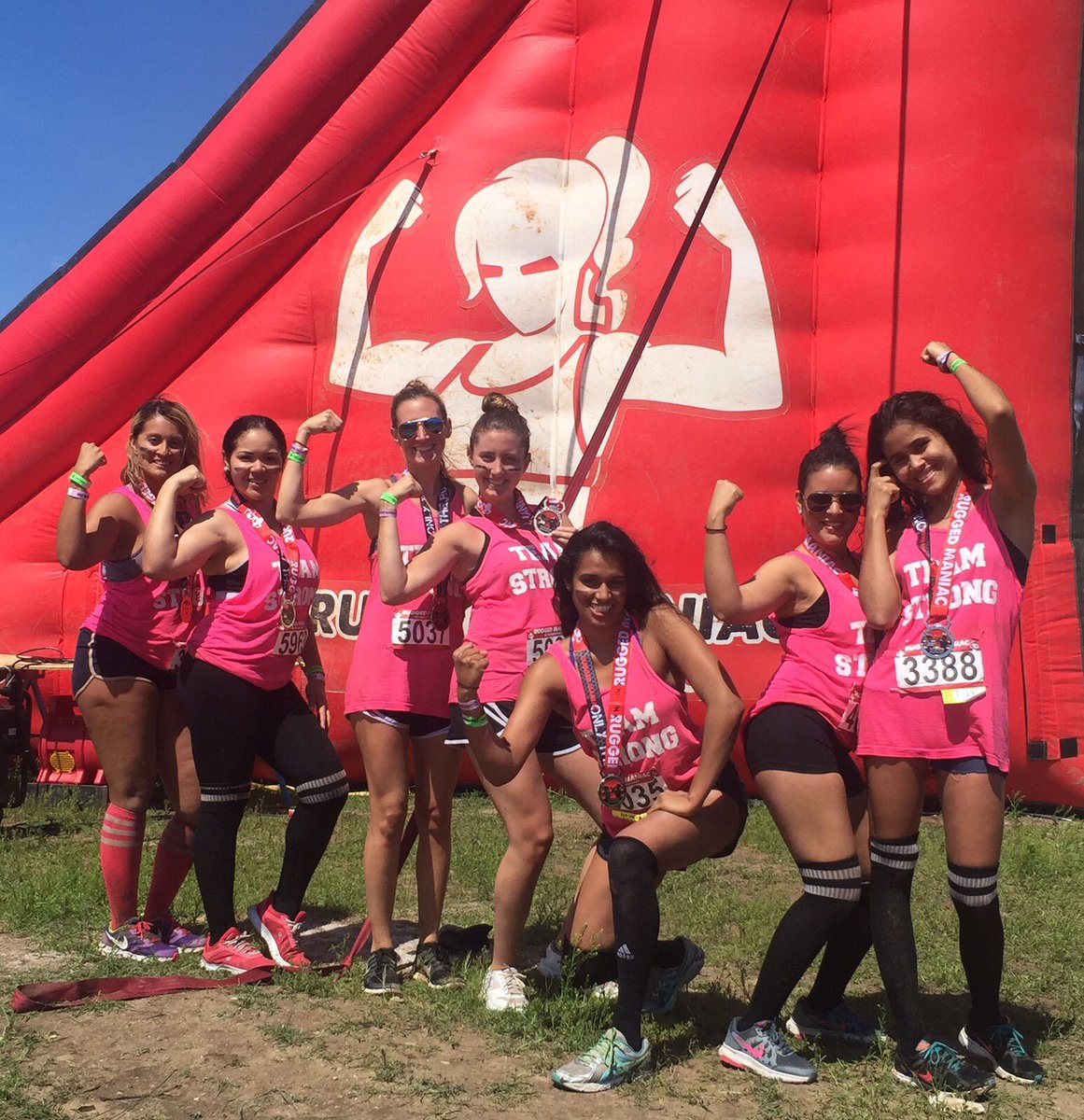RNOncologySquad's tweet photo. #teamstrong because to be an oncology nurse you have to be strong, tough, and ready to run! Some of the strongest women I know! #oncnurses https://t.co/0ieRrjRZMB