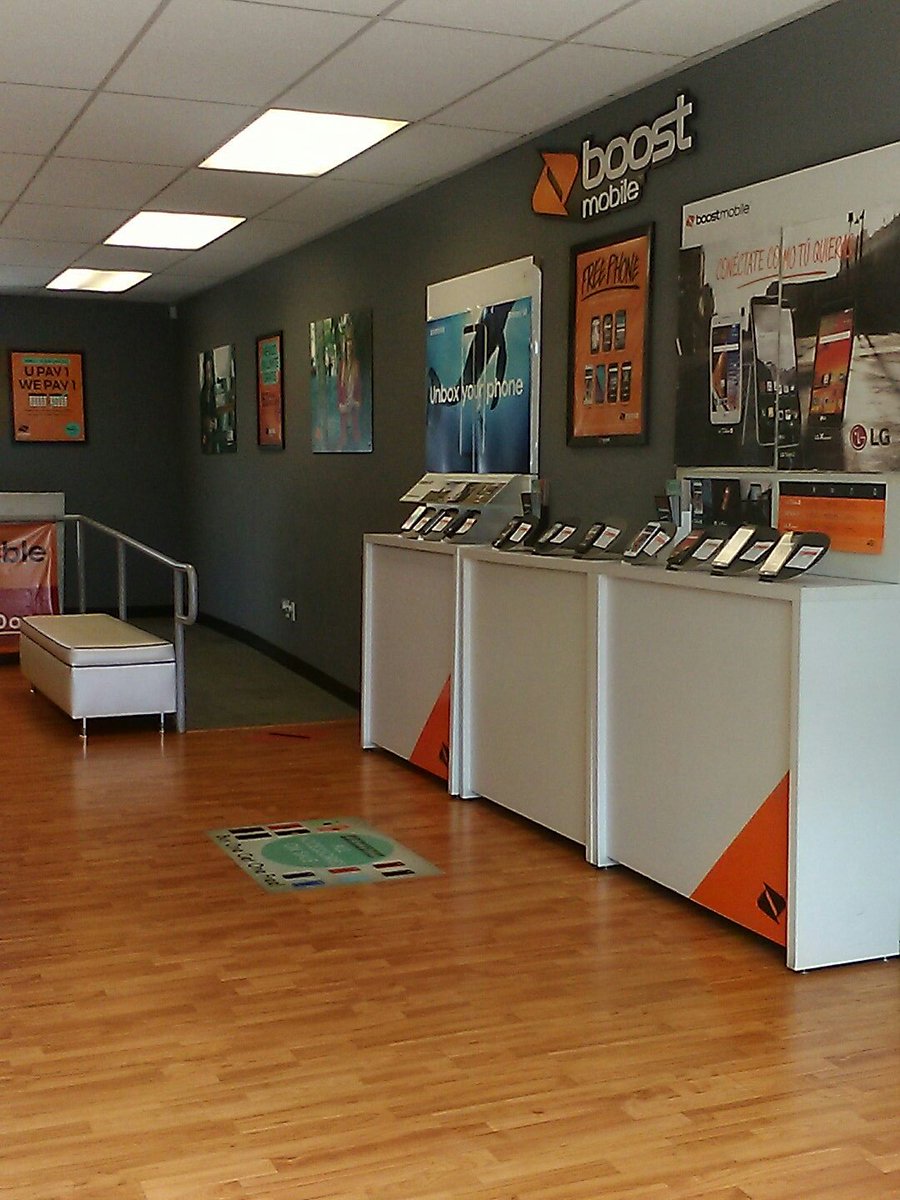734 N ANAHEIM BLVD CA 92805 FREE PHONES HURRY !! #LG #Samsung #apple #zte