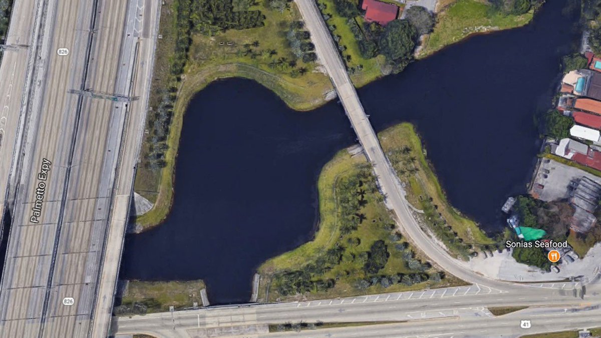 Divers retrieve body from canal in Southwest Miami-Dade bit.ly/2s3tPqk https://t.co/YhZ4WWMh4D