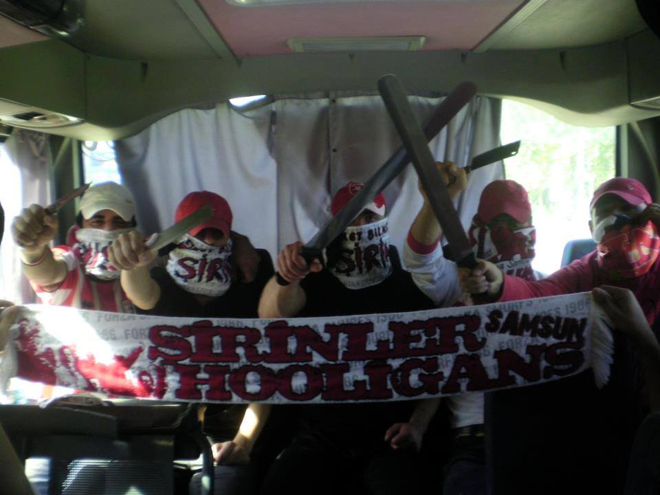 Bırakın bizi 'ŞİRİNLER' diye bilsinler..

ŞİRİNLER, sadece Samsun'da Şirin'ler. Samsun dışında hiç de şirin değiller..