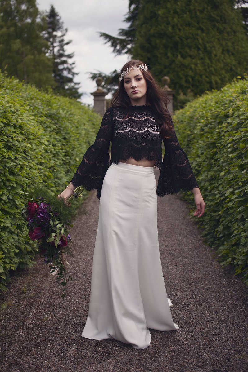 B O H E M I A N ✌🏻Feeling the Glastonbury vibes this weekend and I 🖤 this look for Autumn 17. goo.gl/gVYWau #glastonburyfestival