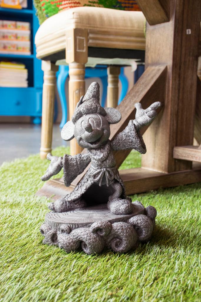 Disney Springs On Twitter Add A Touch Of Magic To Your Garden Or