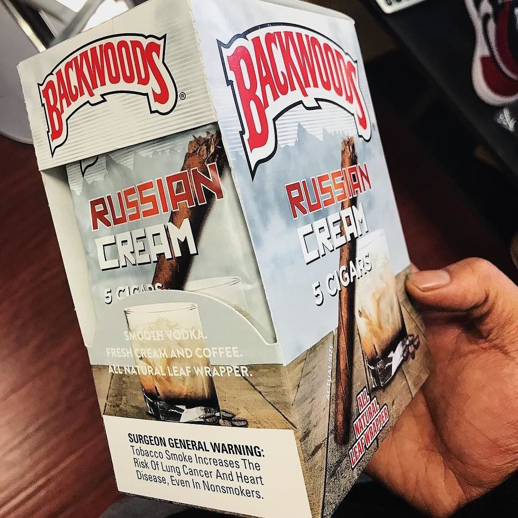CRISGRAMS's tweet photo. These burn slow if you ask me ๐ช๐ช๐ช // #backwoods #russiancream #backwoodreligion https://t.co/SESVLMKkzg https://t.co/33133VfySM