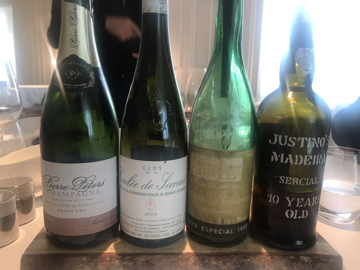 Enhorabuena a @Hotel_Echaurren por la comida en El Portal de Echaurren de @FrancisPaniego!!! Grandes personas y grandes vinos.