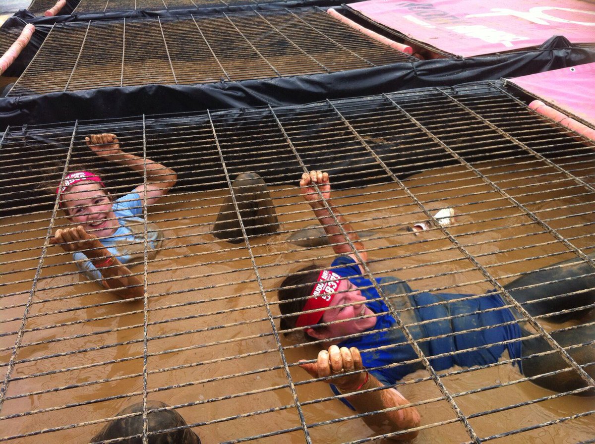 EuSport's tweet image. We think @paolao wins today's unusual way to #BeActive.... what were YOU up to? #muddyrun