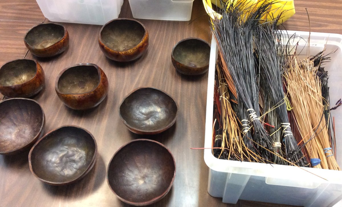 Basket weaving with Toni Best. Students learned one of three basket techniques for basket weaving today! #adultworkshop #artsvisalia