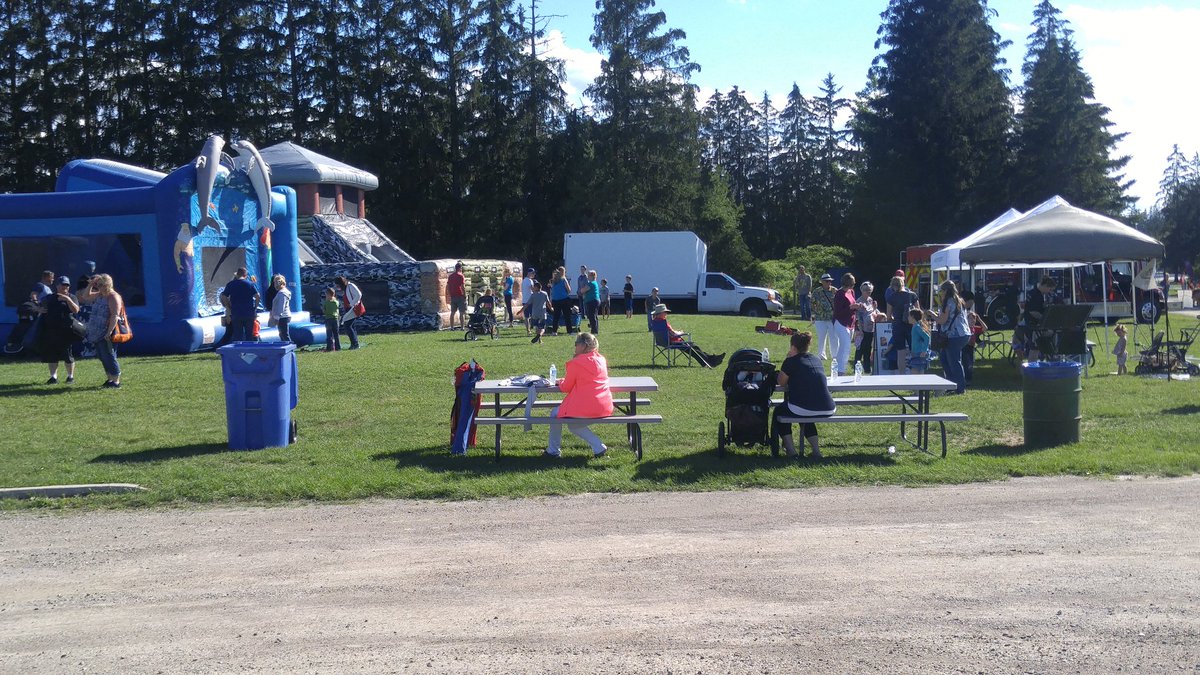 springwatertwp's tweet photo. #CelebrateSpringwater has officially kicked off! Come out and join us! #Canada150 https://t.co/XRrLJ7yPXS