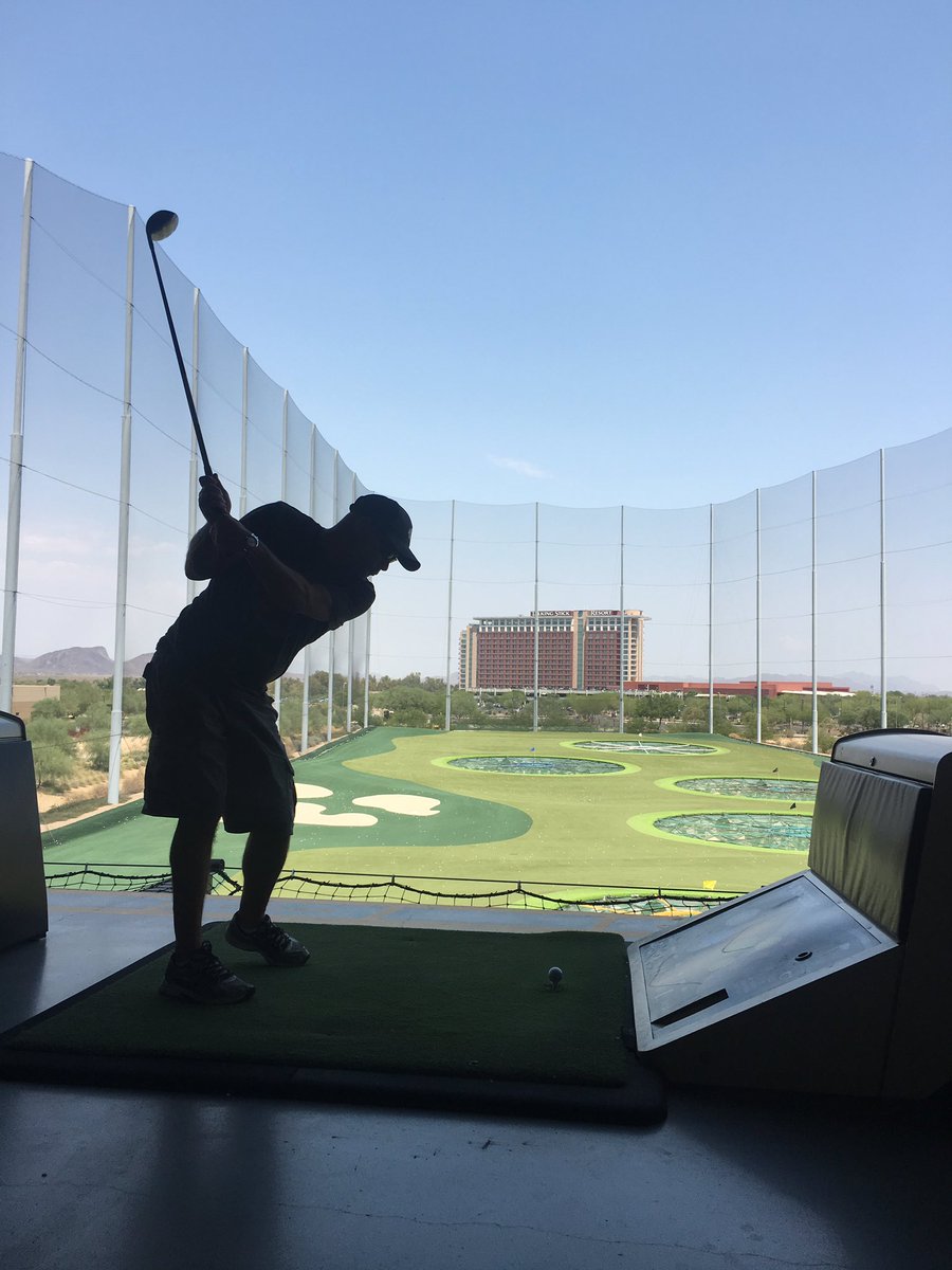 RetmarinemsgtM's tweet photo. Top golf Scottsdale, AZ
#115degrees 
#hotmofo https://t.co/R06Ns491oU