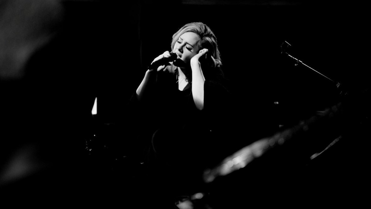 AdeleNowuk's tweet image. Adele at the BBC. (2015)