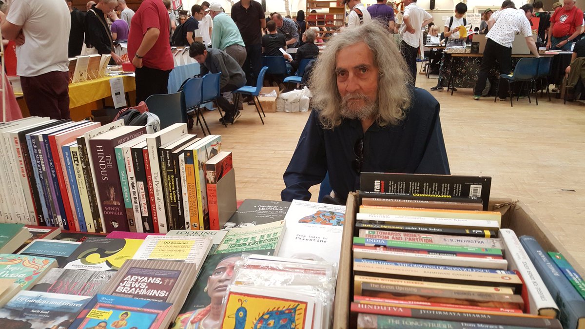 ShalimarBooks's tweet photo. A lovely event with great company and a wonderful atmosphere all day @ARBRadBookfair #lrbf2017 thank you! https://t.co/OK6ln6XHbP