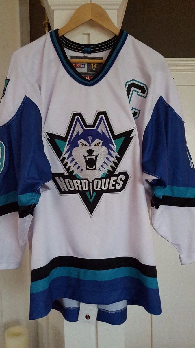 quebec nordiques white jersey