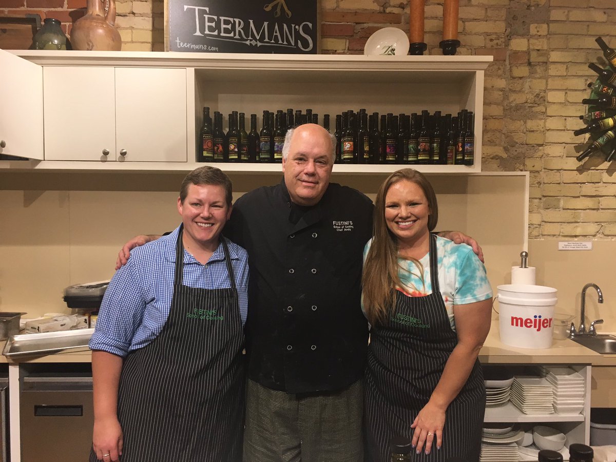 chellsbells152's tweet photo. Had a great time at @fustinis cooking class for my birthday! #foodie #cookingclass #fustinis https://t.co/fLCb6PKqP2