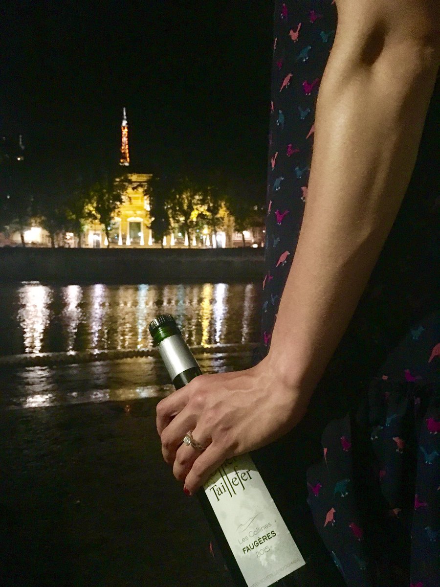 cleonrun's tweet image. The perfect girl.
The perfect place.