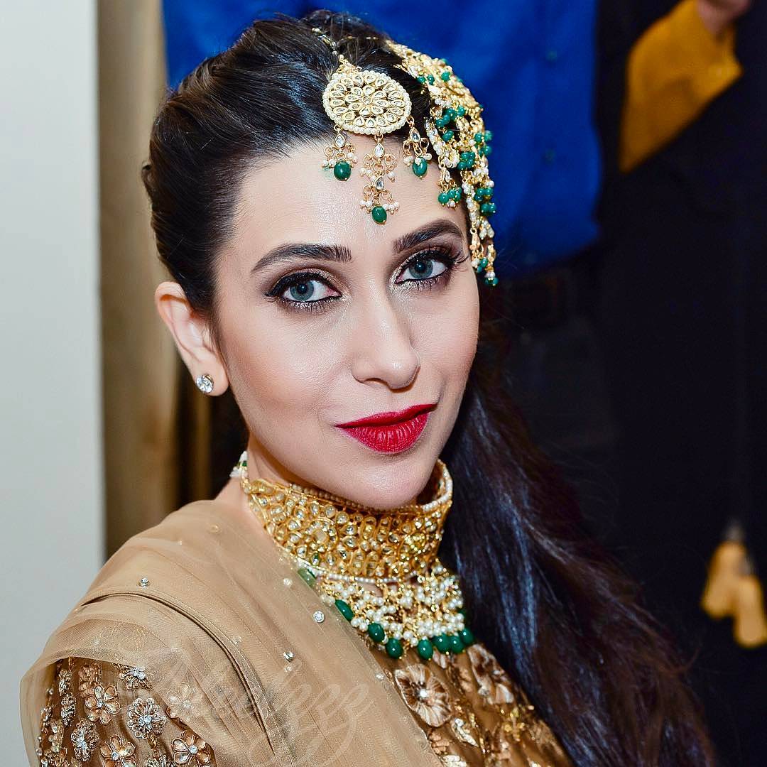 We wish Karisma Kapoor a very happy birthday! 