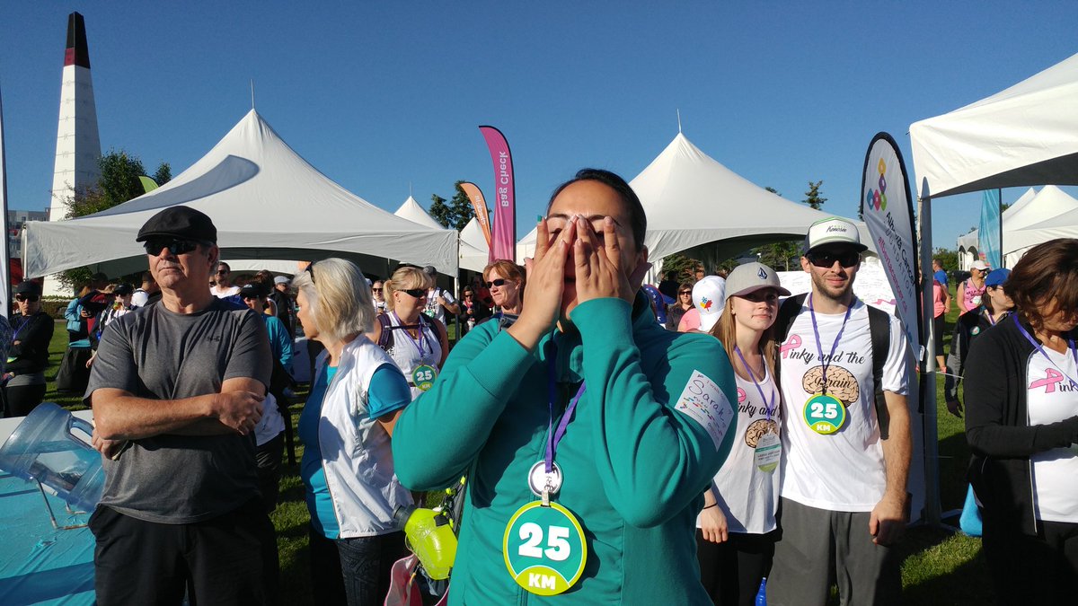 pammy_travel's tweet photo. A inspiring and emotional day! Thank you #OneWalkAb for letting us play our part in helping to #endcancer 💟👟🌞 https://t.co/YHEpkUzBqH