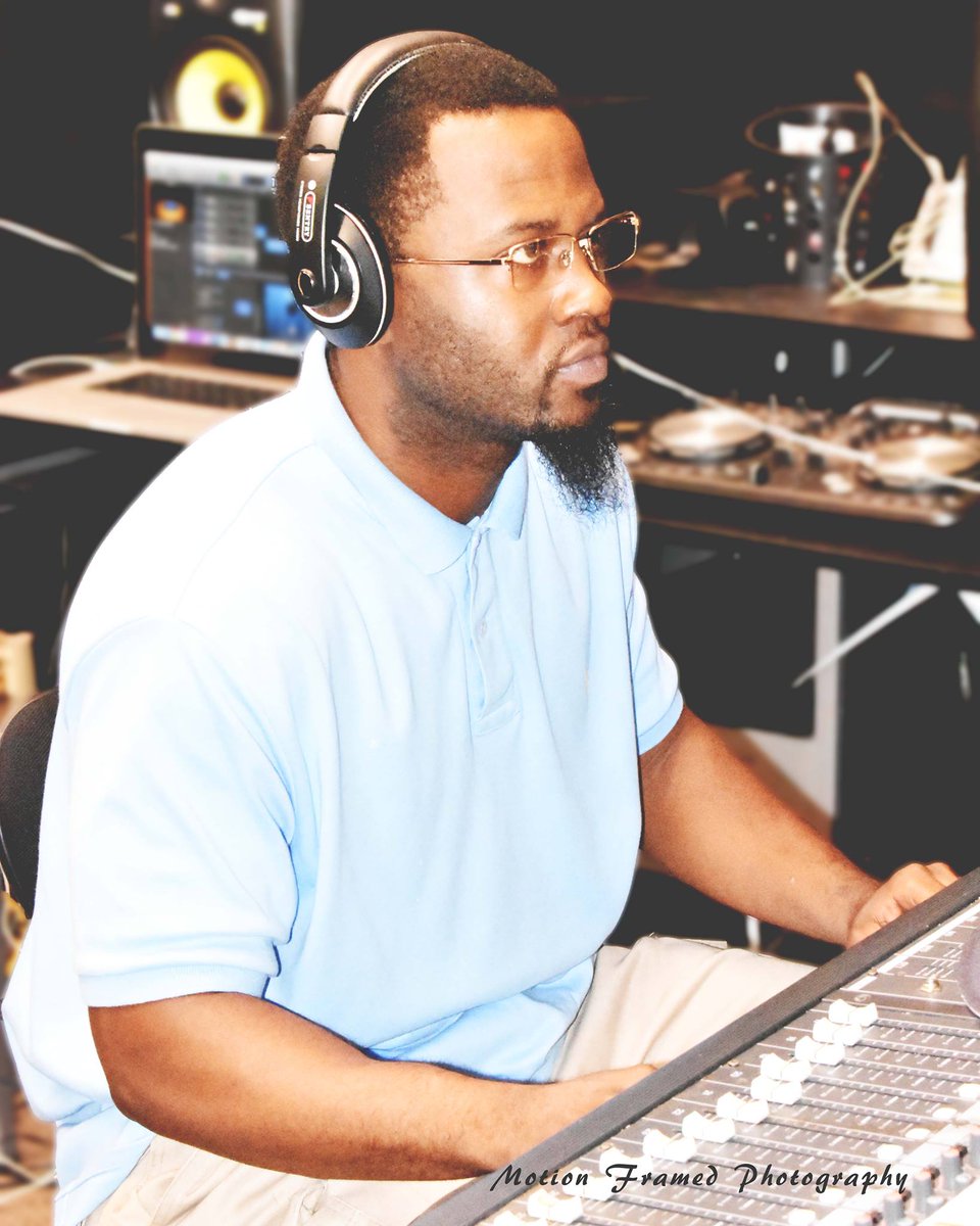 ArtistLinkingUp's tweet photo. Artist Linking Up
2910 Kemp Blvd. Ste 203
Wichita Falls, TX 76308
(940)500-4160
#MotionFramedPhotography #ArtistLinkingUp #RecordingStudio https://t.co/BLjpdksgPy