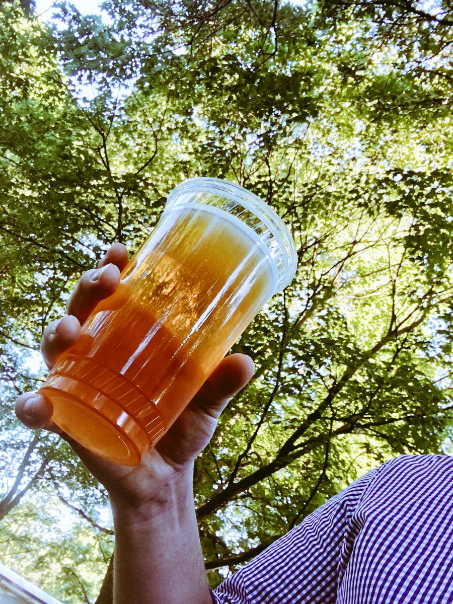 Crisp <a href="/Pilsner_Urquell/">Pilsner Urquell</a> at the <a href="/brookfield_zoo/">Brookfield Zoo Chicago</a>