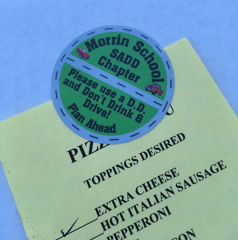 MorrinSWAT's tweet photo. It's Rowley #PizzaNight & our new #SADD labels are in circulation! ๐ #mmmpizza #UseaDD ๐ @StarlandCounty @SADD_Alberta @plrd25 @MorrinProud https://t.co/kPt5WOoyIZ