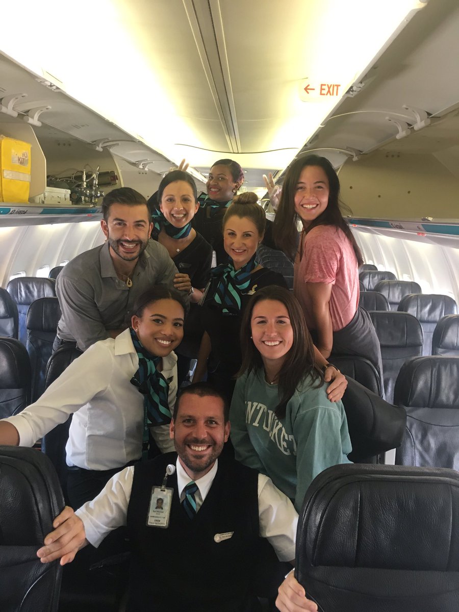 Emilymatth3's tweet photo. We'll miss flight 715 @WestJet .. 10/10 crew https://t.co/rcEWRqjk5u