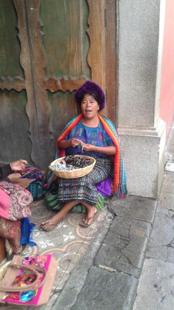 scottau190's tweet photo. En la calle de Antigua, Guatemala.  @dcpublicschools @DCGlobalEd https://t.co/YlpY0YdoTF