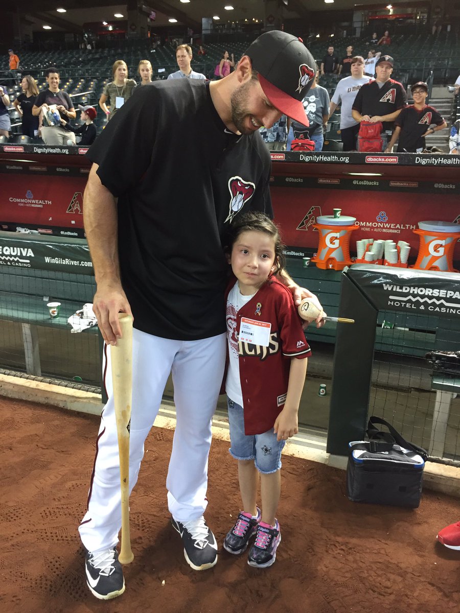 ahrangels's tweet photo. @comfycozy4chemo @Dbacks #LetgoDbacks #Thankyou for honoring our #childhoodcancer #warrior Two years of Chemo and #Dreamscometrue #Bighugs https://t.co/4i21qACM9N