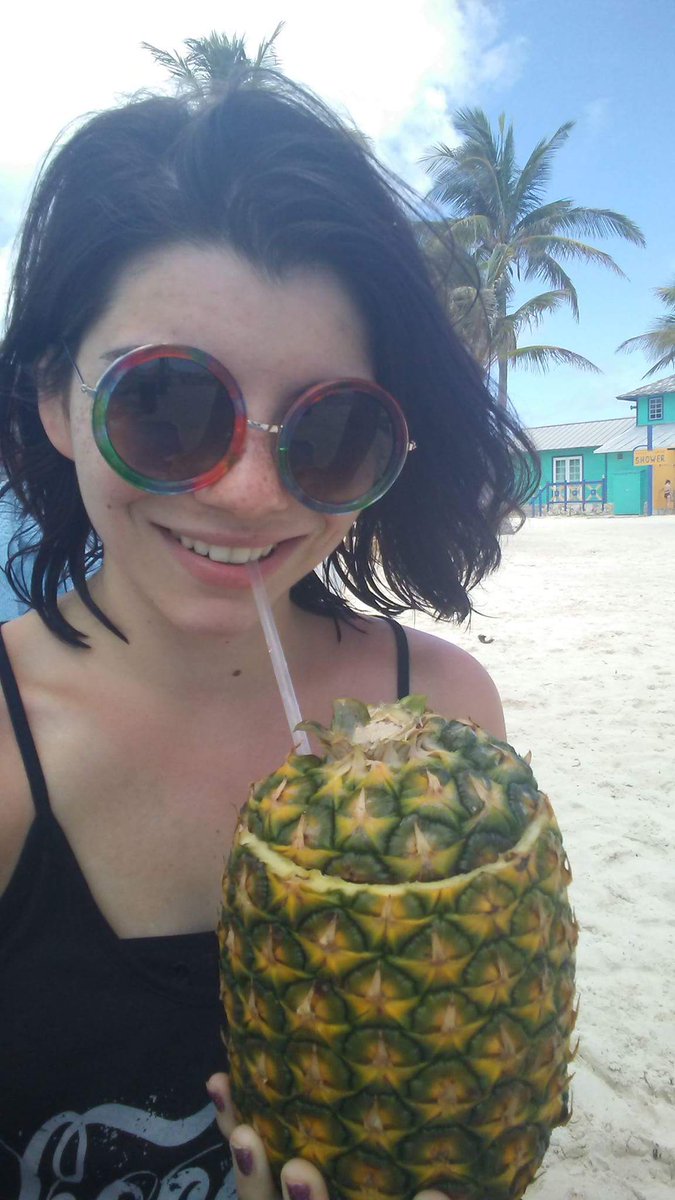 GUYS I'M HOME FROM VACATION. 

Everywhere we visited was so pretty but my god I missed having internet.