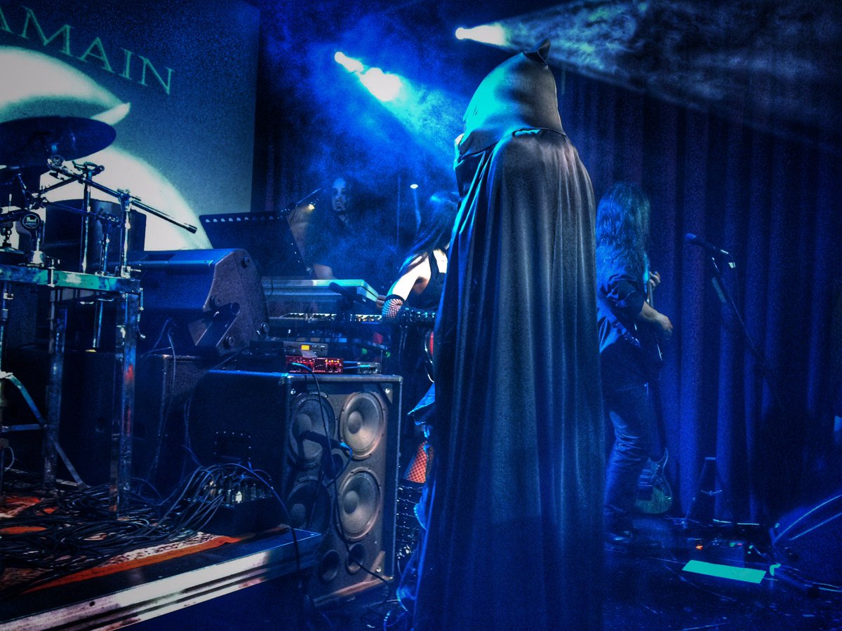 pablo_gaez's tweet image. Fantástico Xhamain en la #masterclub ! @pearl_drums #zildjian #pearldrums #pearlmasters #drums #metal #rock #music #galicia #vigo #show