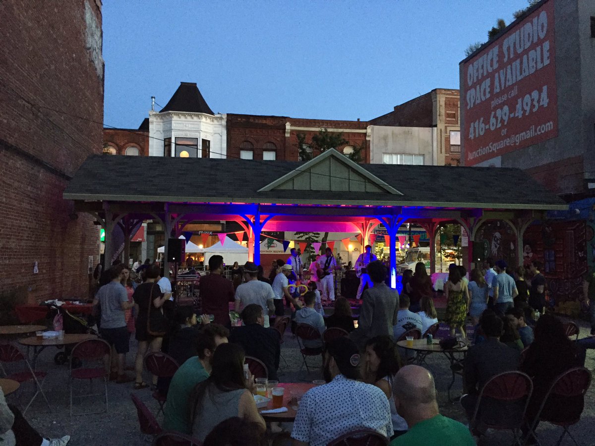 ren_landry's tweet photo. Enjoying some live music at #JunctionSolstice! https://t.co/4JE0Sah6VA
