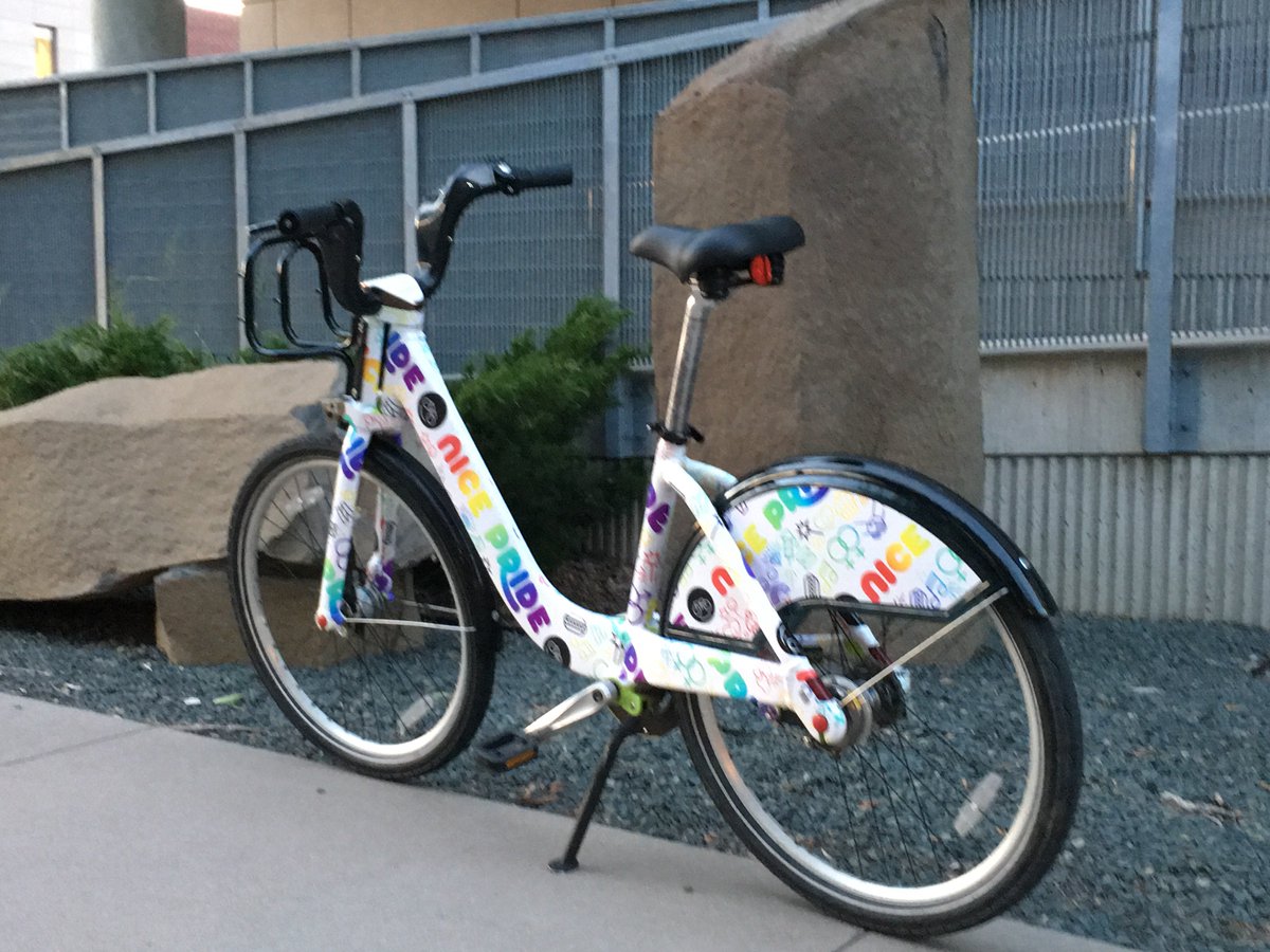 Completed the <a href="/NiceRideMN/">Nice Ride MN</a> Triple Crown.  #GnarlyRide, #PurpleChain, and now #NicePride. 👑🏅🚴🏼