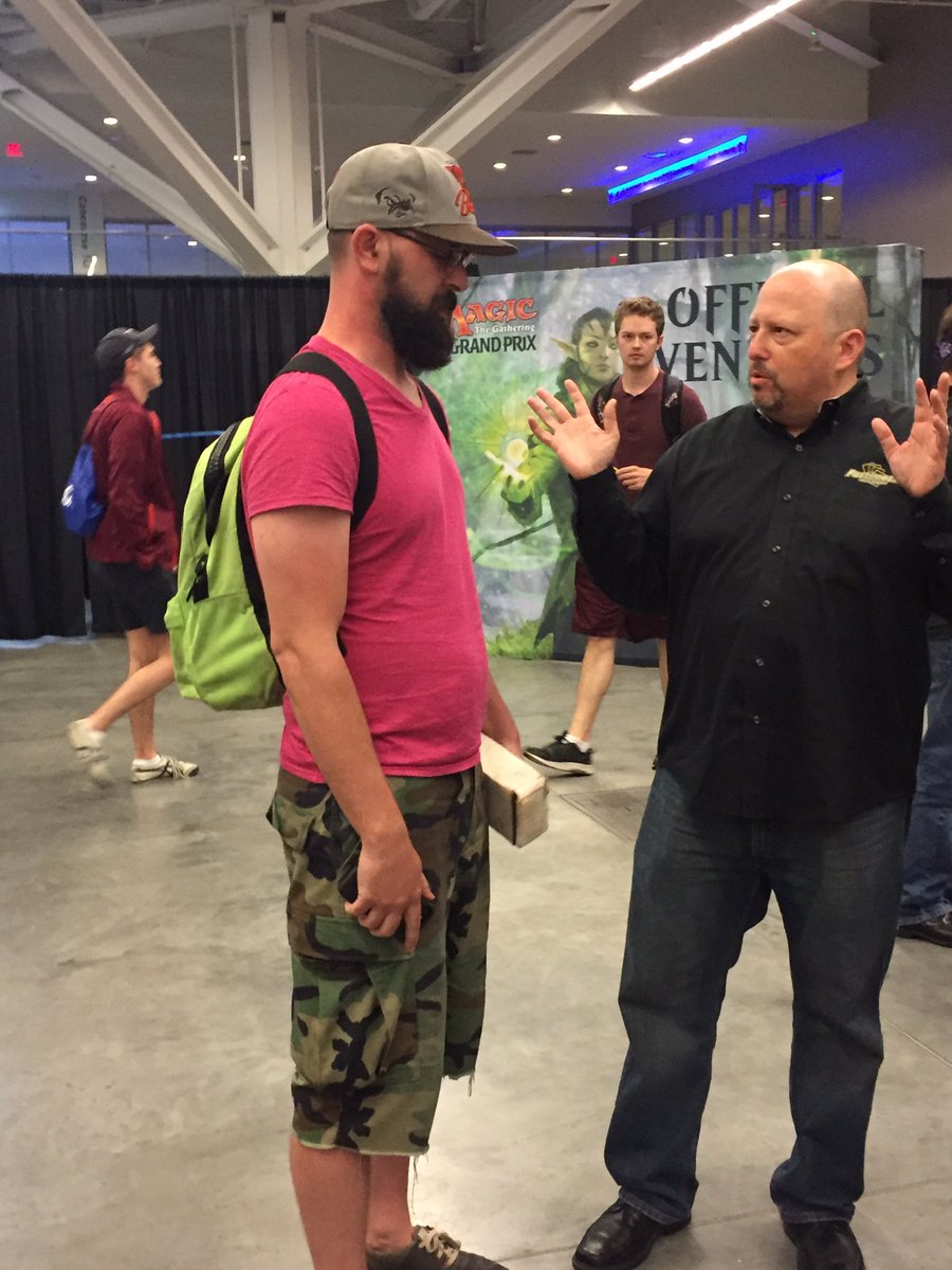 TCGRUSH's tweet photo. ThiefBuster at GP Cleveland! If you see this guy do not trade with him! He is well known for stealing with sleight of hand. https://t.co/UU0r4zlIPA