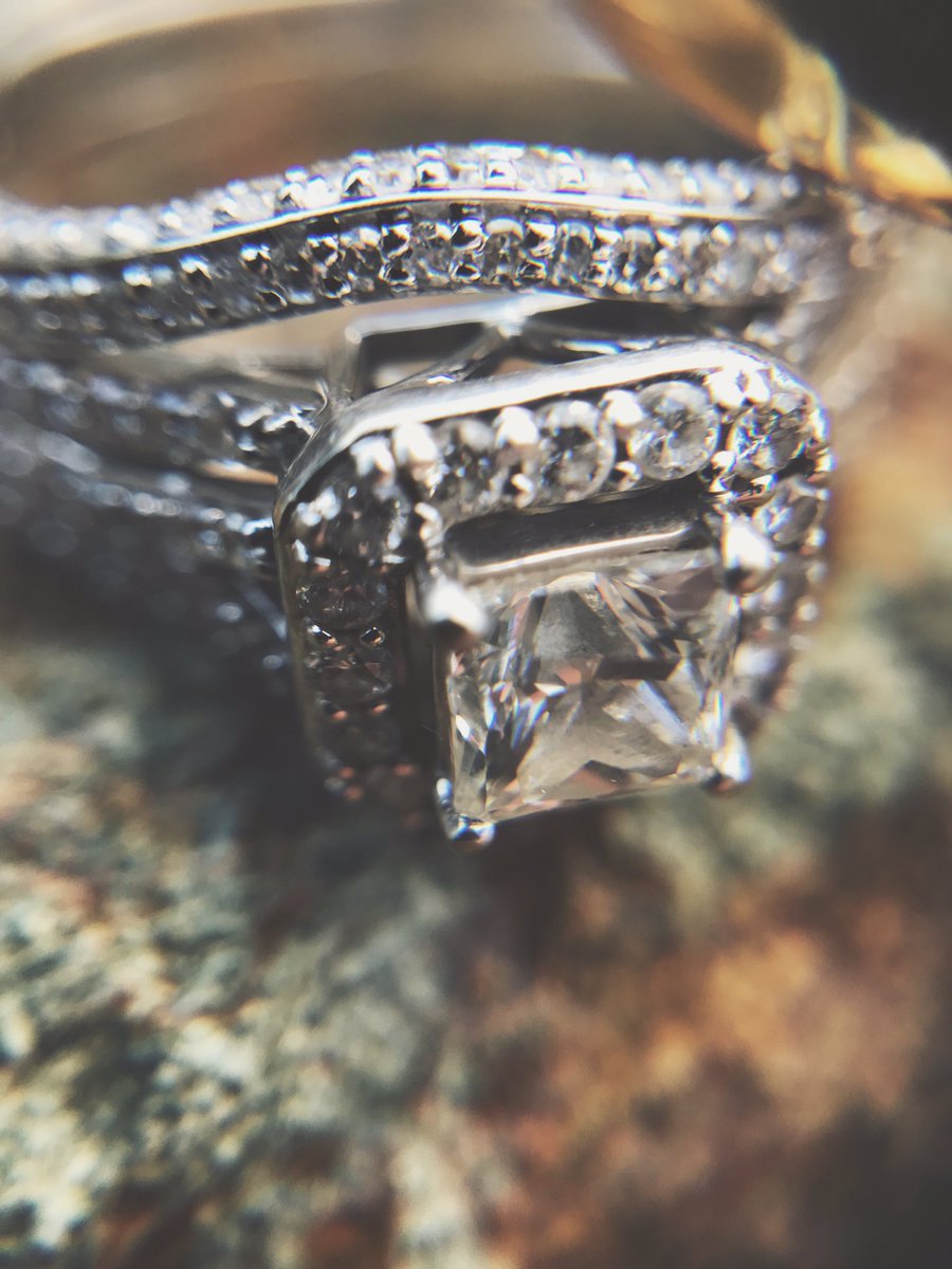 Table20Iowa's tweet image. Rocks on rocks on rocks 💍