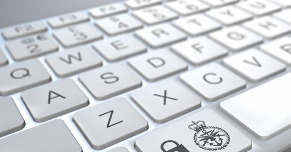 vkasshu's tweet photo. Why You Should Never Go on the Internet Without a VPN, and How You Can Get One https://t.co/QMpg8vYoDO #cyber_security #encrypted_data https://t.co/jMjujWjBo4